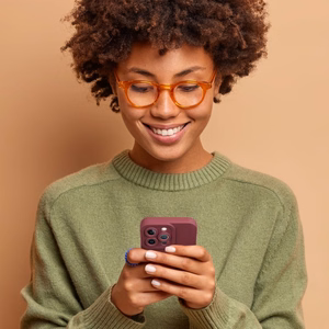 ROAR dėklas LUNA telefonui iPhone 11 raudonas