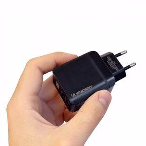 Įkroviklis Wozinsky GaN juodas 20W (USB / USB-C)