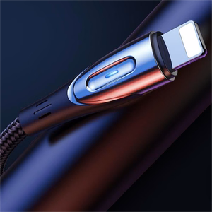 Joyroom Sharp serijos S-M411 USB-A / Lightning 3A kabelis 1.2m su įkrovimo indikacija - juodas