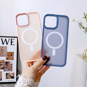 Šarvuotas magnetinis iPhone 14 Plus MagSafe Color Matte dėklas - žalias