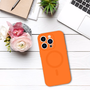 TEL PROTECT Magnetinis silikoninis dėklas telefonui Iphone 15 Plus oranžinis