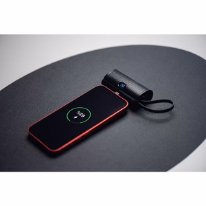 Išorinė baterija Forcell F-Energy Power Plug F5K3 PD 20W 5000 mAh su įmontuotu jungtimi Lightning juoda