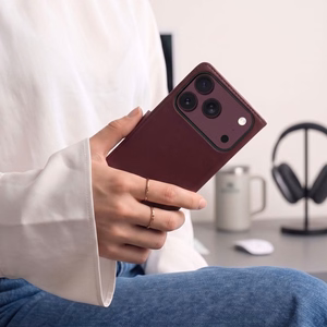 Tech-Protect Wallet MagSafe dėklas, skirtas iPhone 17 Pro Max / 18 Pro Max – bordo