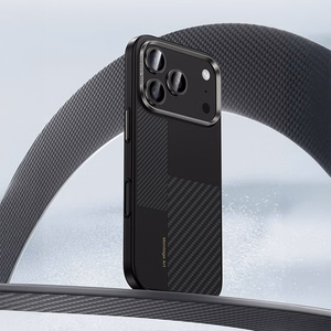 Benks Montage Magnetinė Armor Pro Kevlar Dėklas Metalinis Rėmas 600D+1500D (MA68) ant Iphone 17 Air - juodas (Kameros valdymo mygtukas)