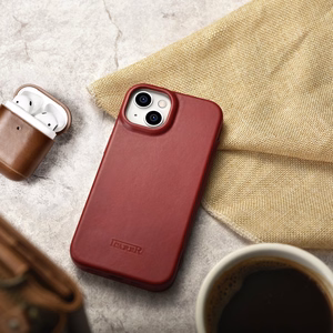 iCarer CE Premium odinis folio dėklas iPhone 14 Plus su MagSafe magnetiniu flipu - raudonas