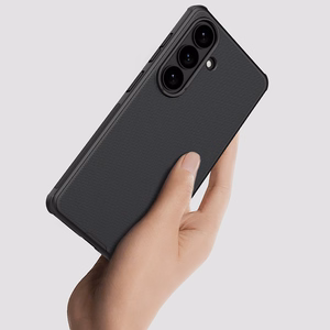 Nillkin Super Frosted Shield Pro Magnetic Dėklas suderinamas su MagSafe for Samsung Galaxy S26 - juodas