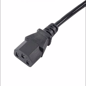 Akyga AK-PC-05 Juoda 5 m CEE7/7 IEC C13