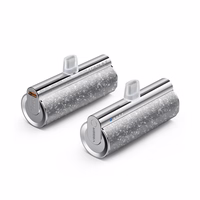 VEGER išorinė baterija 5000 mAh su įmontuotu jungtimi Lightning PD QC3.0 2,4A 12W PlugOn (W0573P) sidabrinė