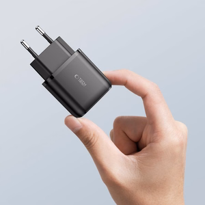Tech-Protect C20W įkroviklis USB-C PD 20W / USB-A QC 3.0 - juodas