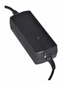 Automobilinis nešiojamojo kompiuterio pakrovėjas Akyga AK-ND-43 (19V / 4.74A 90W 5.5 x 1.7mm) ACER 1.2m