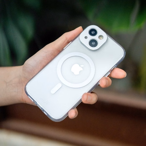 Moshi iGlaze MagSafe dėklas, skirtas iPhone 15 Pro Max, „Luna Silver“ spalvos