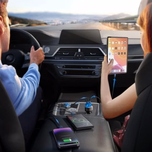 Joyroom JR-CCD03 3.4A automobilinis įkroviklis su 3x USB-A ekranu - juodas