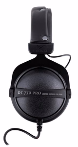Beyerdynamic DT 770 PRO 250 OHM Black Limited Edition - uždaros studijinės ausinės