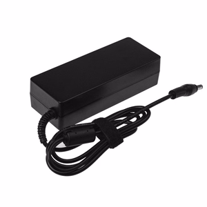 Green Cell AD27AP maitinimo adapteris vidaus naudojimui 90 W, juodas