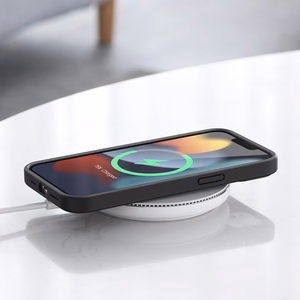 Ugreen apsauginis silikoninis dėklas iPhone 13 rožinis