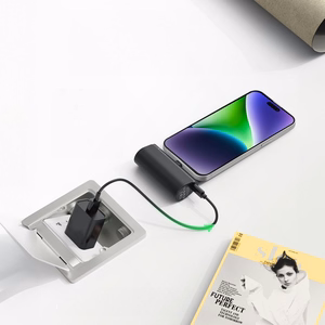 Išorinė baterija Blue Star 5000 mAh su įmontuotu jungtimi Lightning 2,1A W0556P juoda