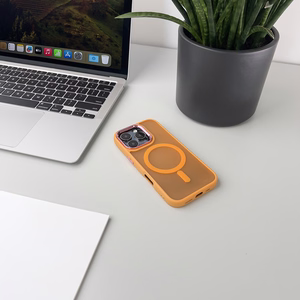 Wozinsky madingas dėklas su MagSafe Samsung Galaxy S24 FE – oranžinis