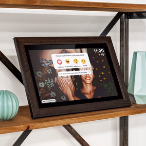Kruger&Matz FRAMEO Wi-Fi 15,6 colio skaitmeninis nuotraukų rėmelis mediniu rėmu