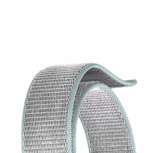 Crong Nylon Sport dirželis, skirtas Apple Watch 38 / 40 / 41 mm ir 42 mm (Series 10 / 11), pastelinės pilkos spalvos