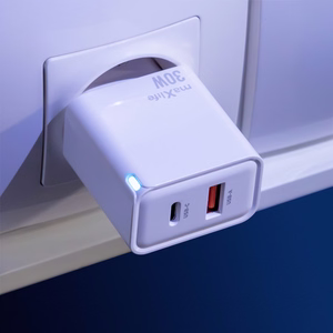 "Maxlife MXTC-09-30AC GaN PD QC įkroviklis 1x USB-C 1x USB 30W baltas
