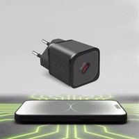 SBS TETRGAN1C20K 20W GaN USB-C sieninis įkroviklis su Power Delivery - juodas