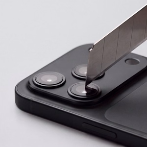 Tech-Protect Camalloy Fit+ kameros dangtelis, skirtas iPhone 18 Pro Max, juodas