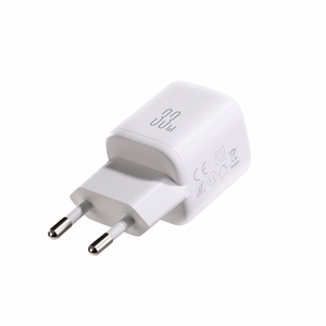 Joyroom JR-TG7 33W USB-A + USB-C sieninis įkroviklis su 60W USB-C į USB-C 1m laidu baltas