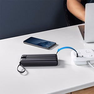 VEGER Išorinė baterija 20000 mAh su įmontuotu kabeliu Micro USB / Type C / Lightning C20 (W2047 / W2059) juoda