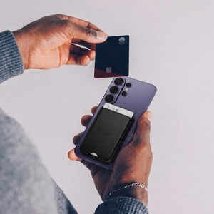 Tech-Protect CH02 MagWallet magnetinis „MagSafe“ kortelių dėklas telefonui – anglies pluošto rašto