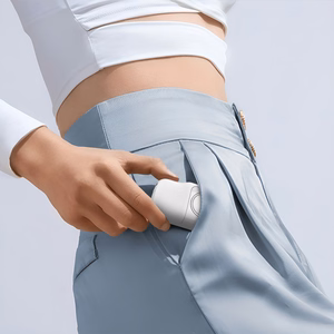 Wozinsky WF16-YCS 5000mAh 15W USB-C mini išorinė baterija su įmontuotu USB-C kabeliu ir Apple Watch įkrovikliu - balta