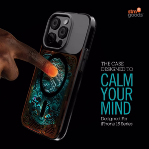 STM Reveal Warm MagSafe dėklas, skirtas iPhone 15 Pro Max, „Black Realm“ spalvos