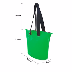 11L PVC atsparus vandeniui krepšys - žalias