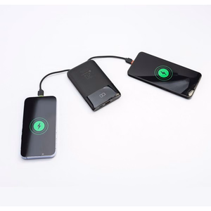 FORCELL F-ENERGY F10K6 Multicharge išorinė baterija su integruotais USB-C ir Lightning laidais, PD, QC3.0, 3 A, 22,5 W, 10000 mAh, juoda