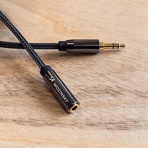 "Wozinsky" mini lizdo ilgintuvas (moteriškas-vyriškas) AUX ilgintuvas 3 m juodas