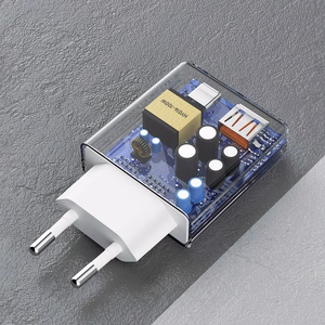 GaN Dudao A30EUL 30W USB-A / USB-C sieninis įkroviklis + USB-C - Lightning kabelis - baltas