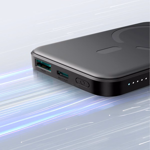 Mini magnetinė išorinė baterija Joyroom JR-W020 5000mAh USB-A USB-C 20W (juoda) + USB-C / USB-C laidas