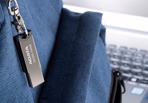 ADATA UV250 USB atmintukas 32 GB USB A tipo 2.0 Sidabras