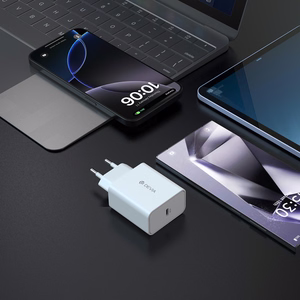 Devia Rocket PD sieninis įkroviklis, 45 W, 1 × USB-C, baltas