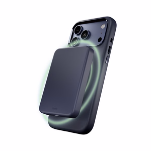 Pure Icon Magnetinis Pro skystas silikoninis dėklas iPhone 17 Pro, MagSafe suderinamas, su kameros apsauga ir aliuminio mygtukais - tamsiai mėlynas