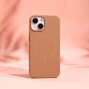 Silicone Thin Mag dėklas iPhone 17 Pro Max 6,9" karamelė