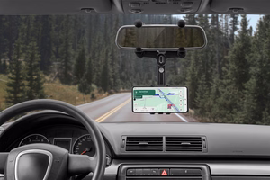 Kruger&Matz KM1372 universalus telefono laikiklis, tvirtinamas prie galinio vaizdo veidrodėlio