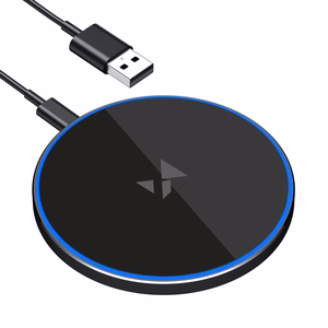 Wozinsky WLI-01Y 15W Qi indukcinis įkroviklis su USB-C kabeliu - juodas