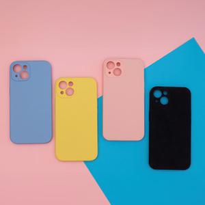 Mag Invisible dėklas telefonui iPhone 15 Pro 6,1 pastelinis geltonas
