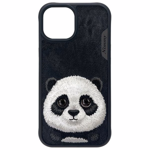 Nimmy Big Eyed Pet 2.0 panda dėklas iPhone 15 - juodas