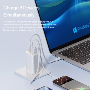 Rock Sieninis įkroviklis Ice2Cube GaN - USB + 2xType C - PD 65W 3A baltas