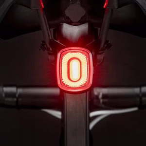 Rockbros Q2S LED galinis dviračio žibintas su Smart Stop System + USB-C - USB-A laidas - juodas