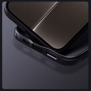 Магнитный чехол Nillkin CamShield Pro для iPhone 16e / 17e - чёрный