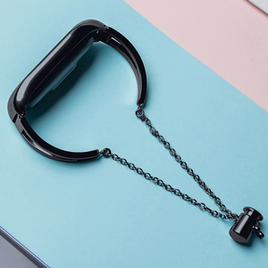 Metalinė apyrankė Xiaomi Mi Band 3 / 4 / 5 / 6 dirželis - juodas