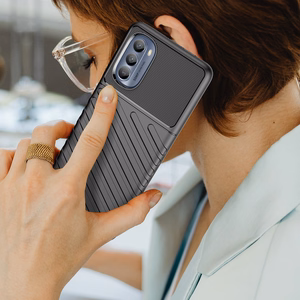 Thunder Case skirtas Motorola Moto G62 5G silikoninis apsauginis dėklas juodas