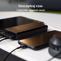 žalias Cell PowerPlay20s - išorinė baterija 20000 mAh with USB-A QuickCharge 3.0 and 2x USB-C Power Delivery 22.5W (juodas)